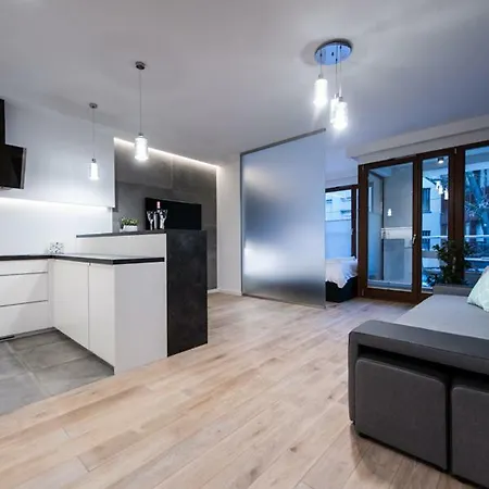 Apartment Harmonica
