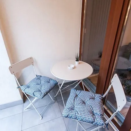Harmonica Apartment *